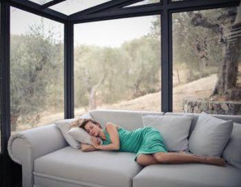 警告！这3个时间睡觉，堪比慢性自杀！你的年龄该睡多久？看看吧